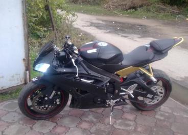 мотоцикл Yamaha - R6