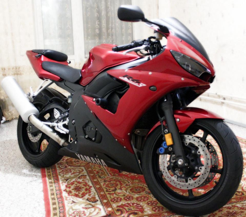мотоцикл Yamaha - R6 - Лапа моя=)