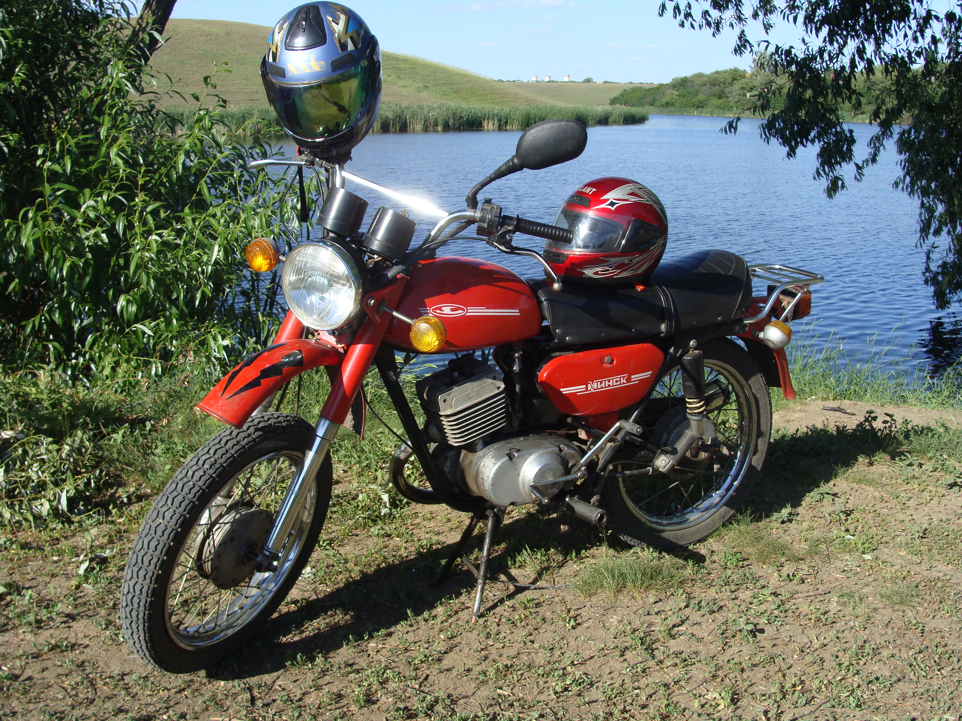 мотоцикл минск 125 
