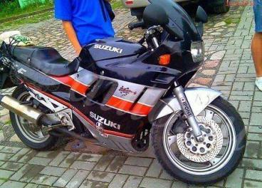 мотоцикл Suzuki - GSX-F
