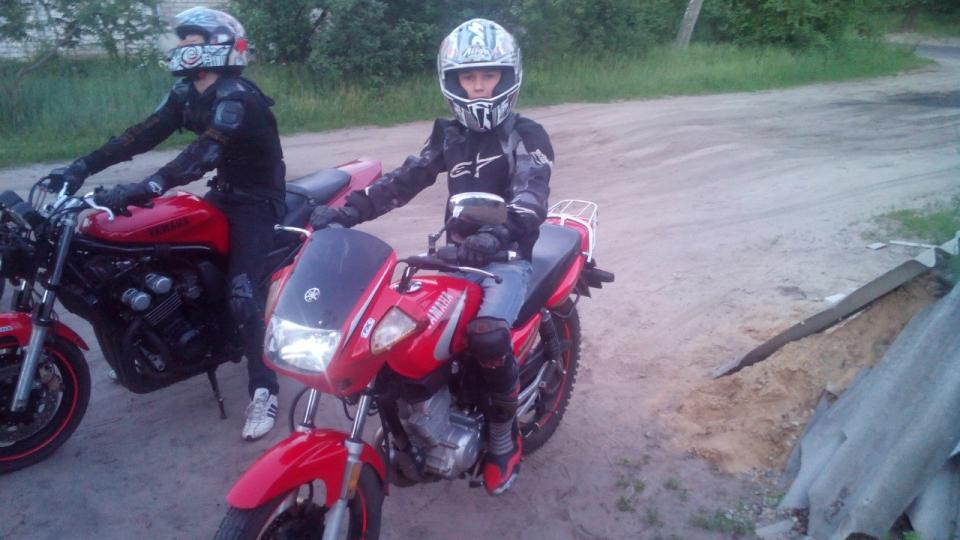 мотоцикл Yamaha - YBR - Ёбрик