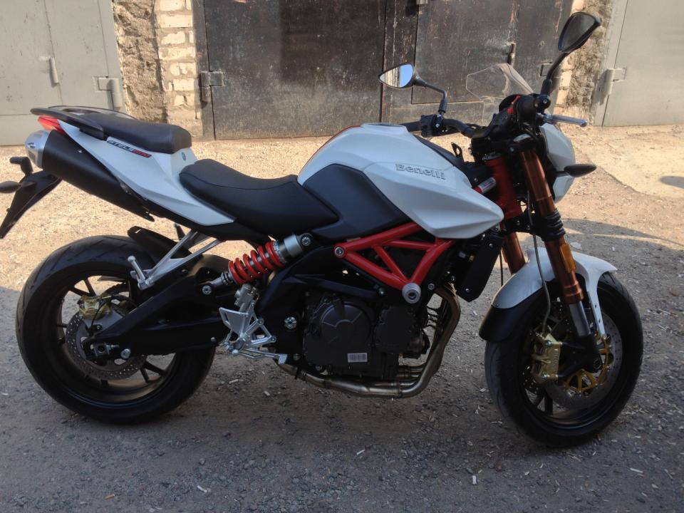 мотоцикл Benelli - TNT - Стелс 600