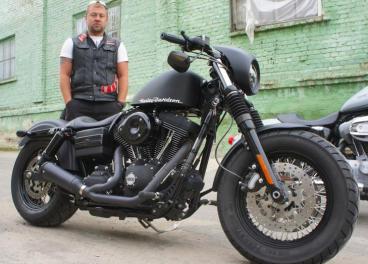 мотоцикл Harley - Fat Bob