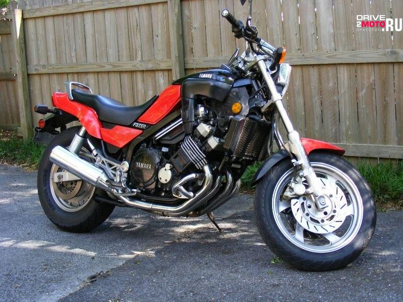 мотоцикл Yamaha - FZR - FZR