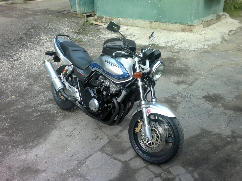 мотоцикл Honda - CB - суперфура