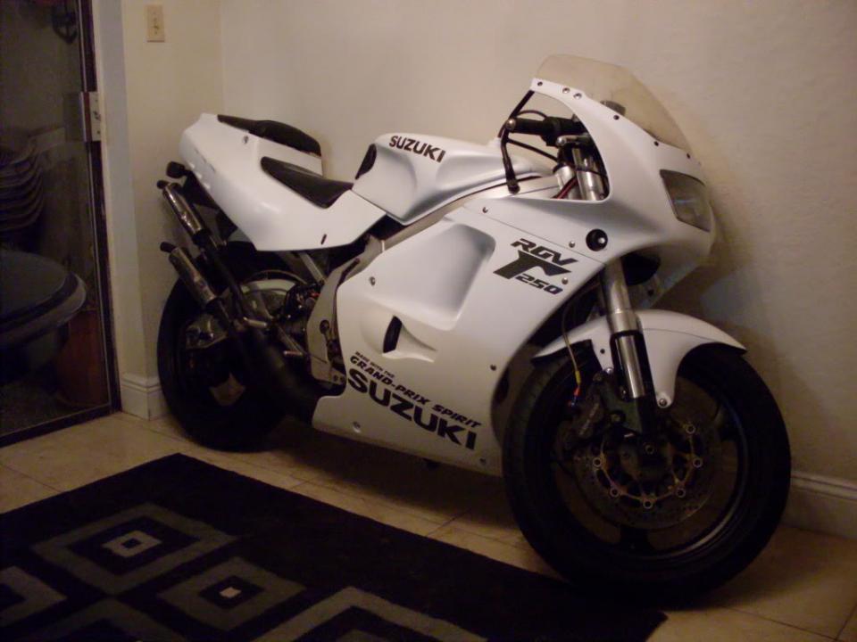 мотоцикл Suzuki - RG - suzuki rgv250 gamma