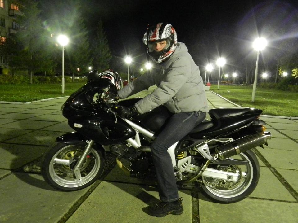 мотоцикл Suzuki - SV - Я и мой друг.