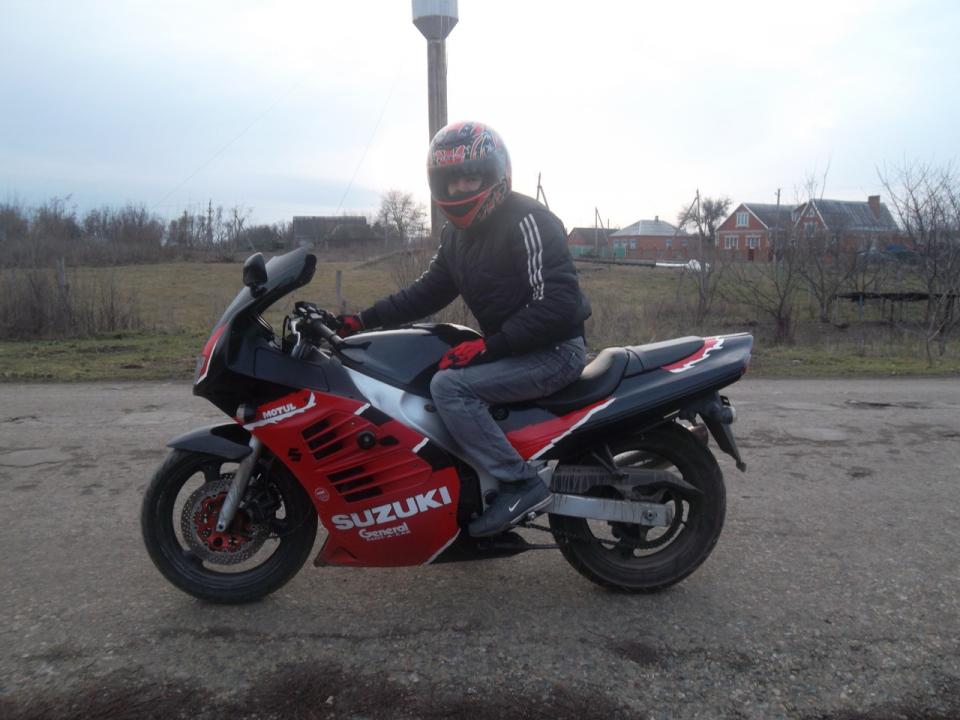 мотоцикл Suzuki - RF - любимый байк))))