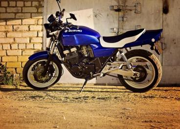 мотоцикл Suzuki - GSX