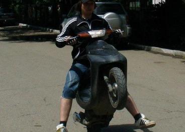 мотоцикл Yamaha - Jog