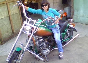 мотоцикл Harley - FLSTSB