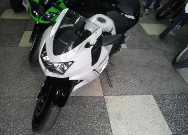 мотоцикл Kawasaki - 250
