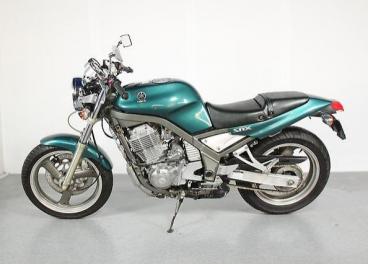 мотоцикл Yamaha - SRX