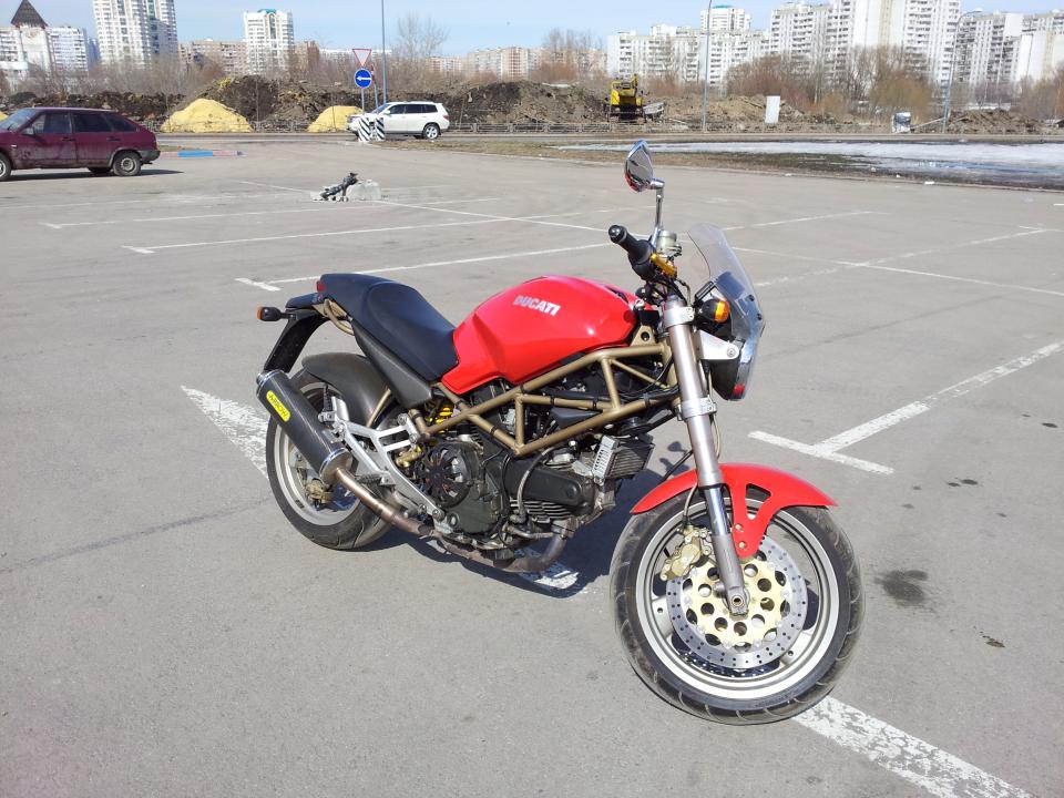 мотоцикл Ducati - Monster - 900