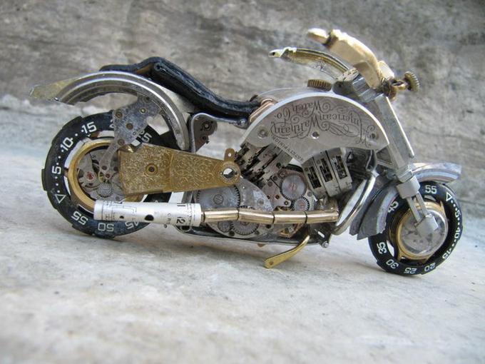 Мотоциклы из часов Дэн Таненбаум
